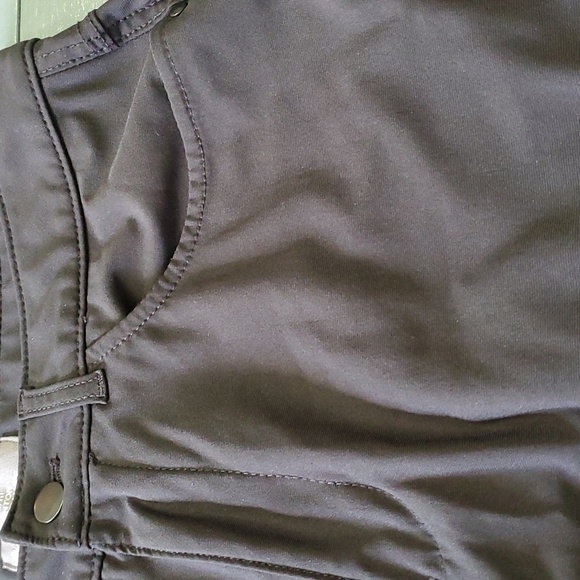 Slim Fit black stretch pant jeans. Size 32 X 30. By Benton performance. - Picture 3 of 7